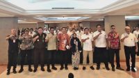Badan Kesatuan Bangsa dan Politik (Kesbangpol) menggelar sosialisasi meningkatkan peran aktif masyarakat dalam pengawasan  aliran kepercayaan dan keagamaan (Pakem) serta pencegahan paham intoleransi, radikalisme, ekstrimisme dan terorisme (IRET) demi menjaga kerukunan di Kota Manado yang diadakan di Hotel Grandpuri, Kamis (20/11/25).