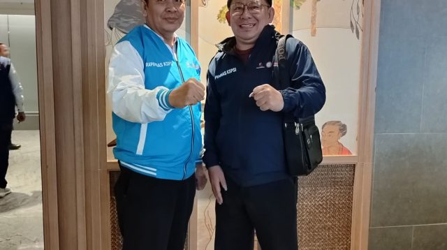 FOTO BERSAMA - Ketua Umum Pengurus Pusat FSP PPMI SPSI, Fredy Sembiring dan Ketua Pengurus Daerah FSP PPMI SPSI Sulut, Aswin D. Lumintang