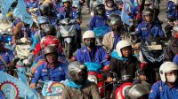 DEMO KSPSI - Massa aksi dari KSPSI AGN Tangerang bergerak menuju Jakarta, Kamis (24/09/2026), untuk mengawal penyampaian aspirasi terkait pembahasan RUU Pelindungan Ketenagakerjaan