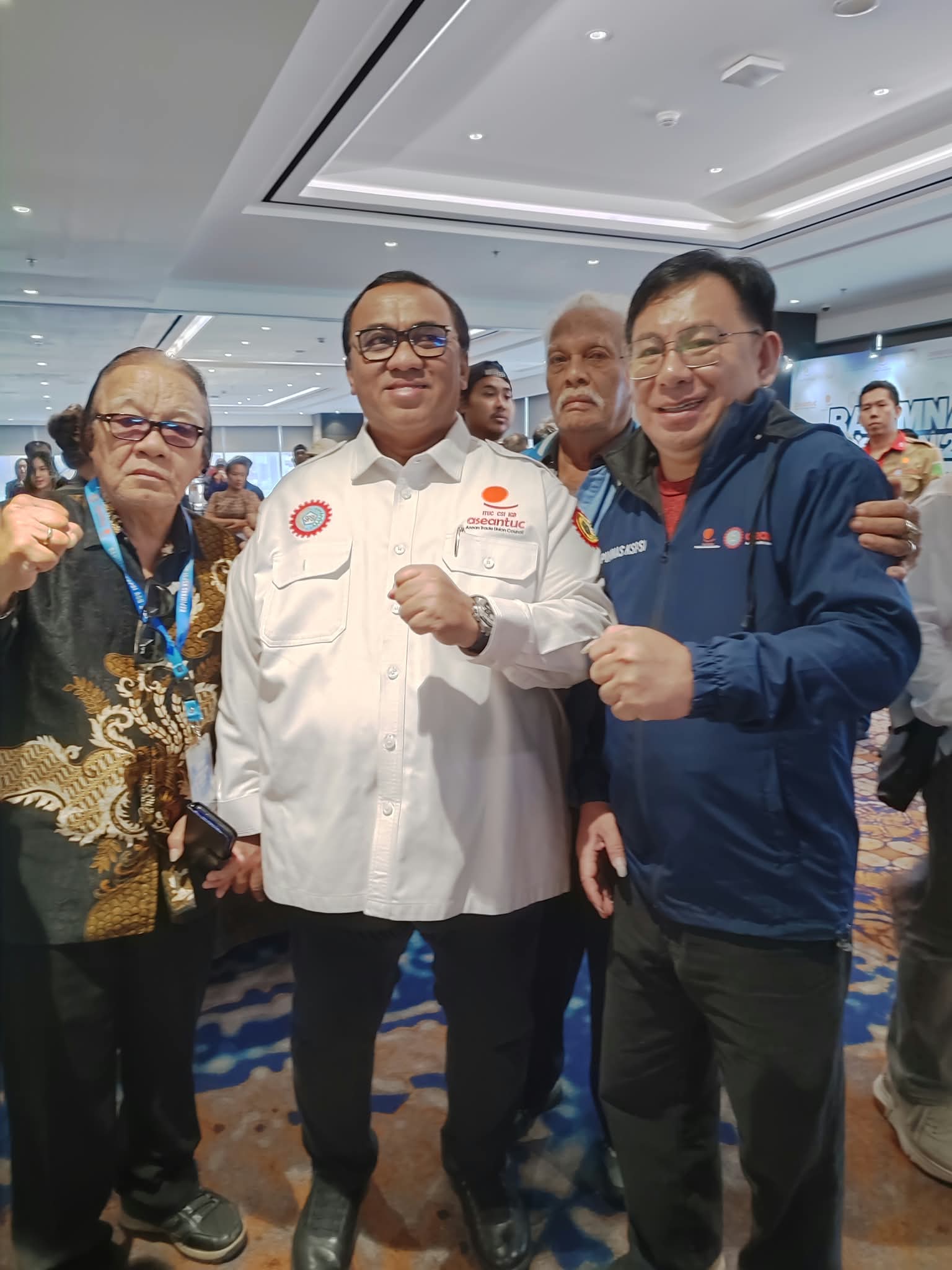 Presiden KSPSI, Andi Gani Nena Wea dan Sekretaris DPD KSPSI AGN Sulut, Aswin Lumintang